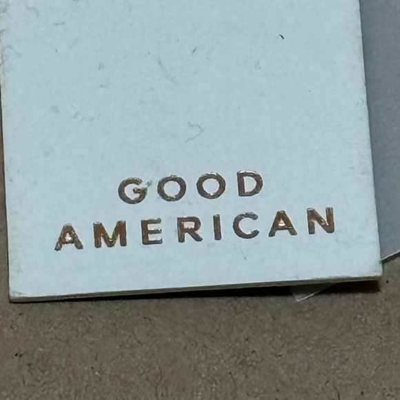 Good American Metallic Bikini Top - Picture 6 of 6